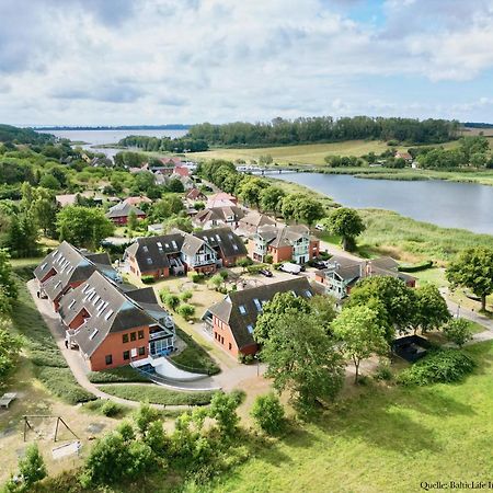 Ferienwohnung Granitzblick 3 mit Wintergarten und Seeblick Seedorf  Exterior foto