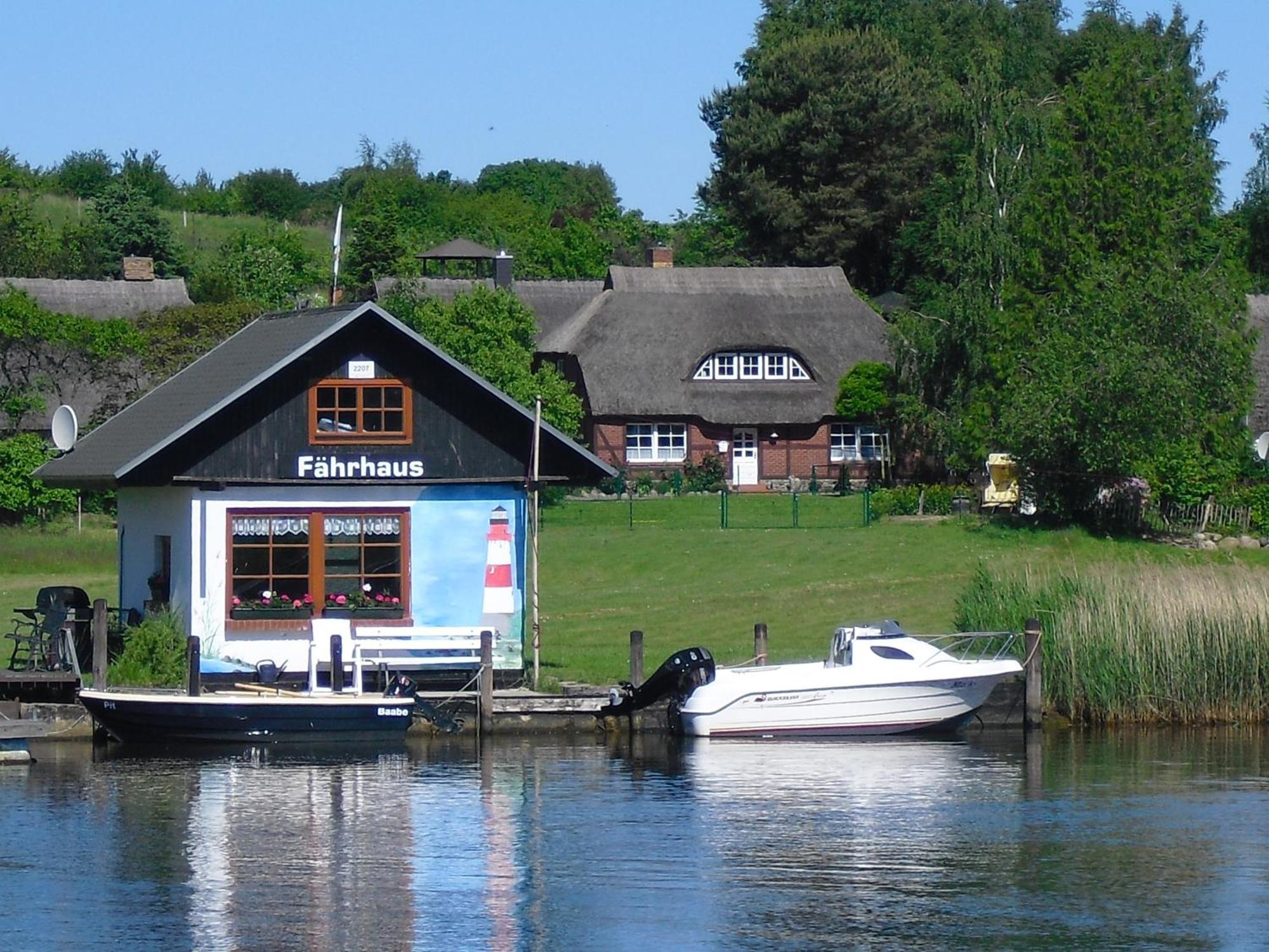 Ferienwohnung Granitzblick 3 mit Wintergarten und Seeblick Seedorf  Exterior foto