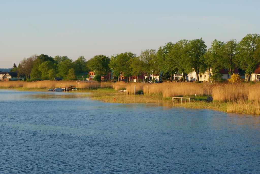Ferienwohnung Granitzblick 3 mit Wintergarten und Seeblick Seedorf  Exterior foto