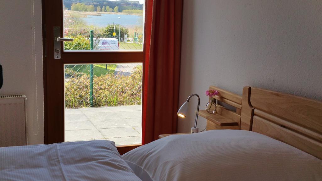 Ferienwohnung Granitzblick 3 mit Wintergarten und Seeblick Seedorf  Exterior foto